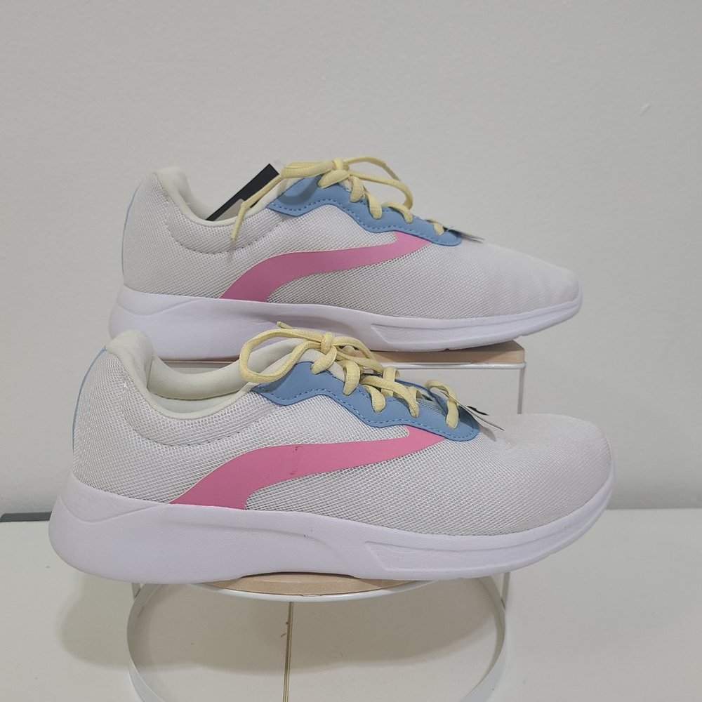 Athletic Works Retro Women's 8 Wide Sneaker Shoes